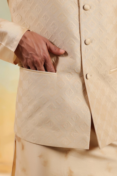 Label Niti Bothra_Beige Chanderi Silk Embroidery Shibori Bundi Set _at_Aza_Fashions