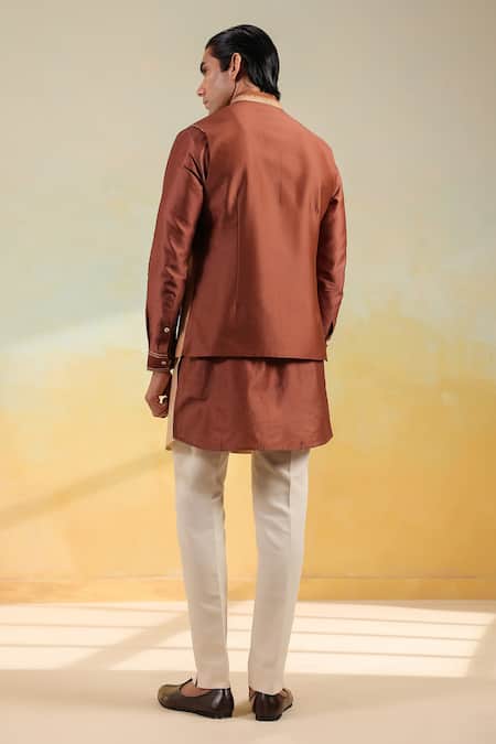 Label Niti Bothra Ombre Thread Embroidered Bundi Set 