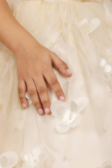 Buy Stella Rossa By Les Petits Ivory Satin, Tulle Applique Blossom Dress Buy_Stella Rossa By Les Petits_Ivory Satin, Tulle Applique Blossom Dress