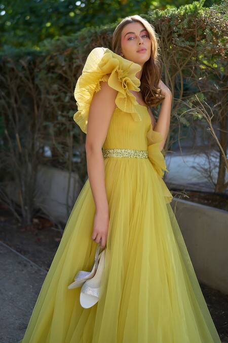 Buy Supria Munjal Olive Green Tulle Asymmetric Designer Gown Online at Aza Fashions Buy_Supria Munjal_Olive Green Tulle Asymmetric Designer Gown _Online_at_Aza_Fashions