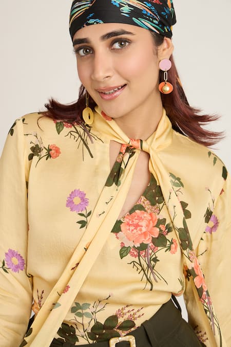 Buy_The Whole Nine Yards_Yellow Silk, Georgette Floral Tie-neck Shirt And Olive Green Shorts _Online_at_Aza_Fashions