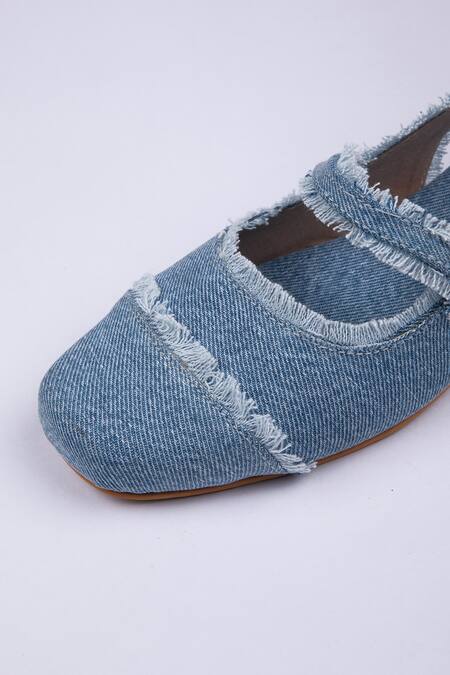 Buy SCHON ZAPATO Blue Fringe Denim Mules Online at Aza Fashions Buy_SCHON ZAPATO_Blue Fringe Denim Mules _Online_at_Aza_Fashions
