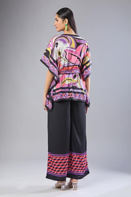 Samyukta Singhania Graphic Print Co-ord Set 