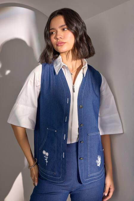 Label Deepika Nagpal Blue Denim Embroidery Open Neck, Collared Jacket Pant Set Online at Aza Fashions Label Deepika Nagpal_Blue Denim Embroidery Open Neck, Collared Jacket Pant Set _Online_at_Aza_Fashions