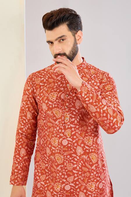 Buy_Shreyansh Designs_Orange Chanderi Silk Floral Print Kurta Set _Online_at_Aza_Fashions