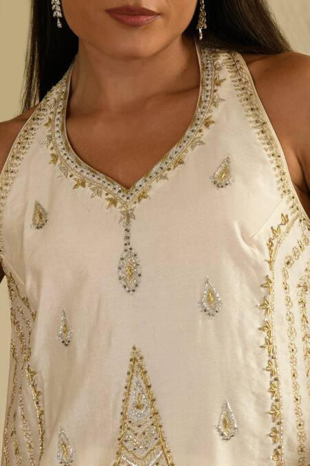 Buy_Saahiil Kapoor_Ivory Silk, Organza, Silk, Aari Hand Work Kurta Set 