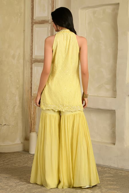 Saahiil Kapoor Hand Embroidered Halter Neck Kurta Set 