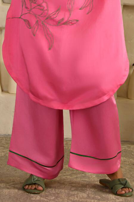 Saahiil Kapoor_Pink Linen, Satin Embroidery, Beads Round Neck Hand Sharbati Kurta Set _Online_at_Aza_Fashions