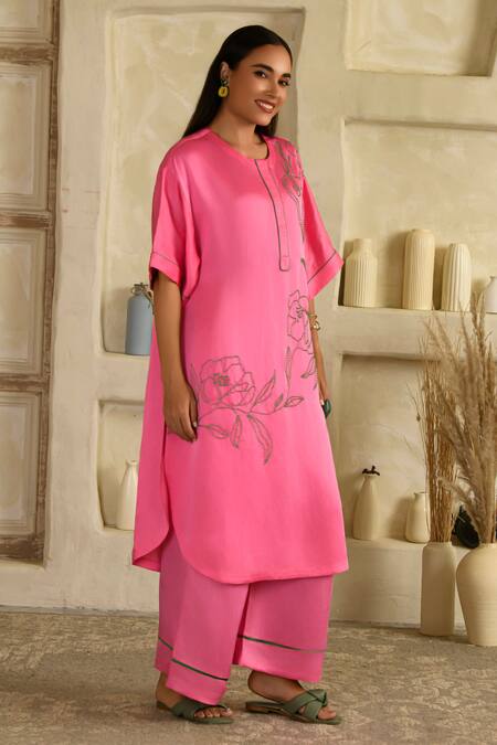 Buy_Saahiil Kapoor_Pink Linen, Satin Embroidery, Beads Round Neck Hand Sharbati Kurta Set _Online_at_Aza_Fashions
