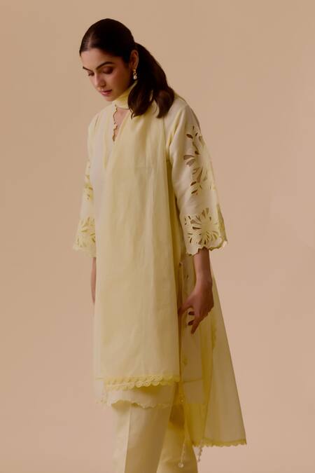 Shop_Bunka_Yellow Kota Doria Dupatta With Lace_at_Aza_Fashions