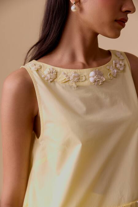 Bunka Yellow Embroidery Boat Neck Pleated Cotton Top at Aza Fashions Bunka_Yellow Embroidery Boat Neck Pleated Cotton Top _at_Aza_Fashions