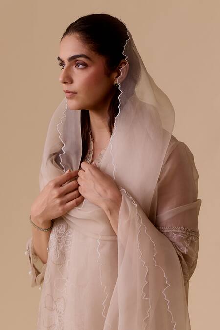 Shop Bunka Beige Organza, Viscose, Beads, Embroidery Split Floral Kurta Set Online at Aza Fashions Shop_Bunka_Beige Organza, Viscose, Beads, Embroidery Split Floral Kurta Set _Online_at_Aza_Fashions