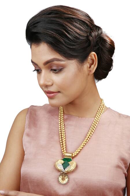 Buy_Trupti Mohta_Gold Plated Engraved Musings Necklace 