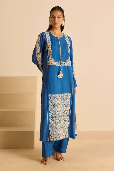 Inej_Blue Cotton, Silk Tassels, Pearls Round Neck Embroidered Kurta Set _at_Aza_Fashions