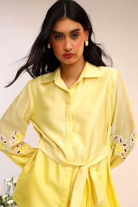 Sakshi Khetterpal_Yellow Chanderi Silk Embroidery Collared Asymmetric Tie Up Shirt And Pant Set _Online_at_Aza_Fashions