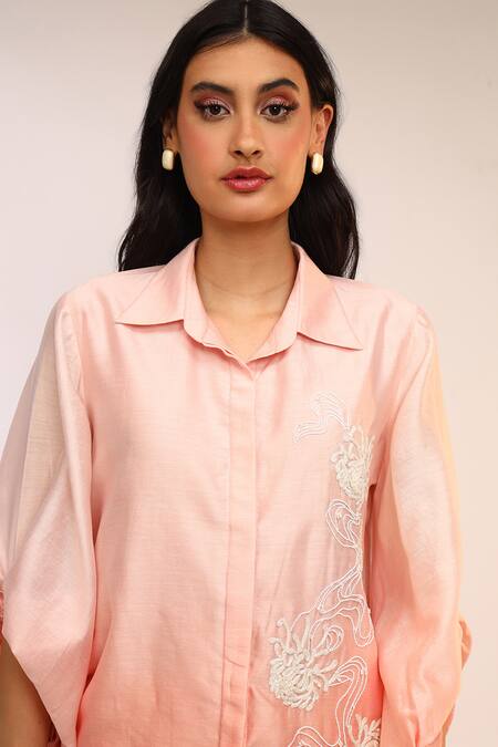 Sakshi Khetterpal_Peach Chanderi Silk Embroidery Collared Oversized Sleeve Pant Set _Online_at_Aza_Fashions