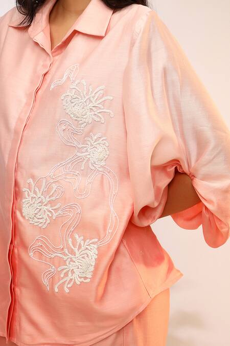 Shop_Sakshi Khetterpal_Peach Chanderi Silk Embroidery Collared Oversized Sleeve Pant Set 