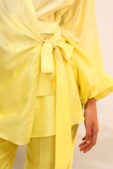 Sakshi Khetterpal_Yellow Chanderi Silk Embroidery V-neck Citrus Burst Wrap Around Set _at_Aza_Fashions