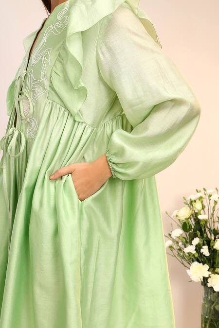 Sakshi Khetterpal_Green Chanderi Silk, Muslin Embroidery V-neck Kiwi Floral Tie Up Dress _at_Aza_Fashions