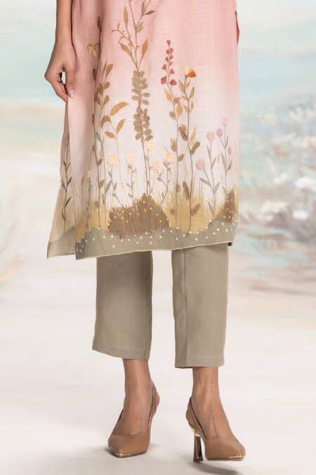 Kaveri Pink Linen Fabric Flowers V-neck Sunrise Embossed Kurta Set Online at Aza Fashions Kaveri_Pink Linen Fabric Flowers V-neck Sunrise Embossed Kurta Set _Online_at_Aza_Fashions