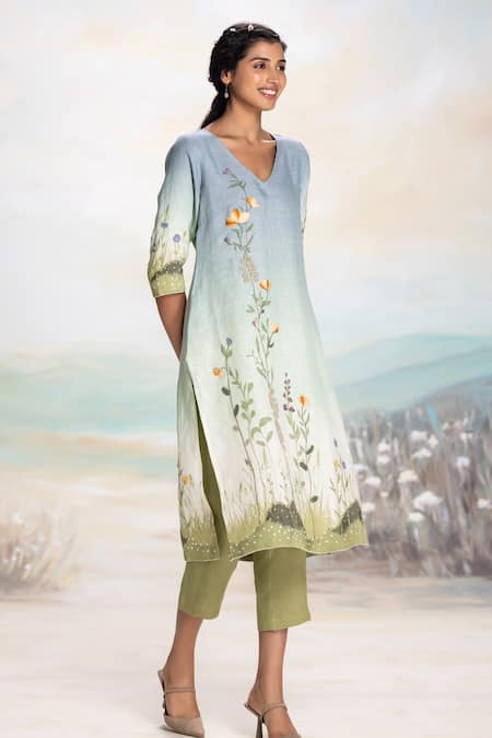 Buy Kaveri Blue Linen V-neck Sunset Embroidered Kurta Set Online at Aza Fashions Buy_Kaveri_Blue Linen V-neck Sunset Embroidered Kurta Set _Online_at_Aza_Fashions