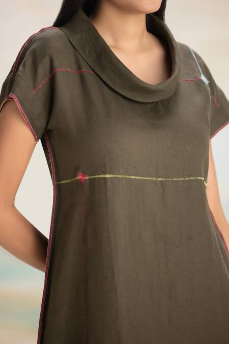 Buy_Kaveri_Green Linen Round Neck Collar Midi Dress _Online_at_Aza_Fashions