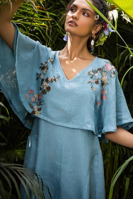 Buy_Kaveri_Blue Linen Applique, Embroidery V-neck Lake Cape Dress With 