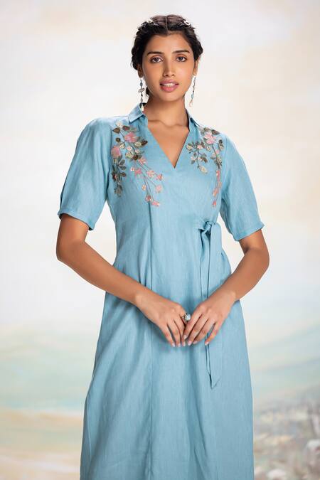 Buy_Kaveri_Blue Linen Embroidery, Applique V-neck Lake Wrap Dress With _Online_at_Aza_Fashions