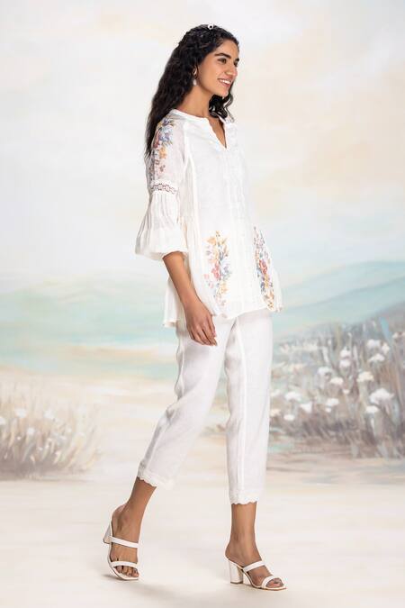 Shop Kaveri White Linen Lace, Pearls V-neck Floral Print Top And Pant Set Online at Aza Fashions Shop_Kaveri_White Linen Lace, Pearls V-neck Floral Print Top And Pant Set _Online_at_Aza_Fashions