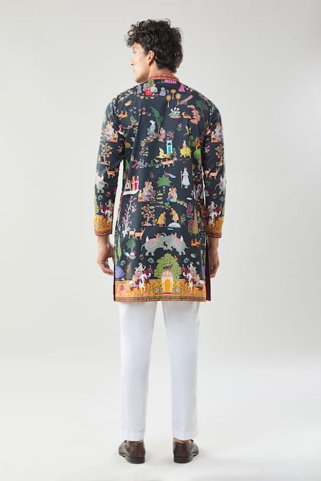 Taroob Mughal Shikar-dar Kurta Set 