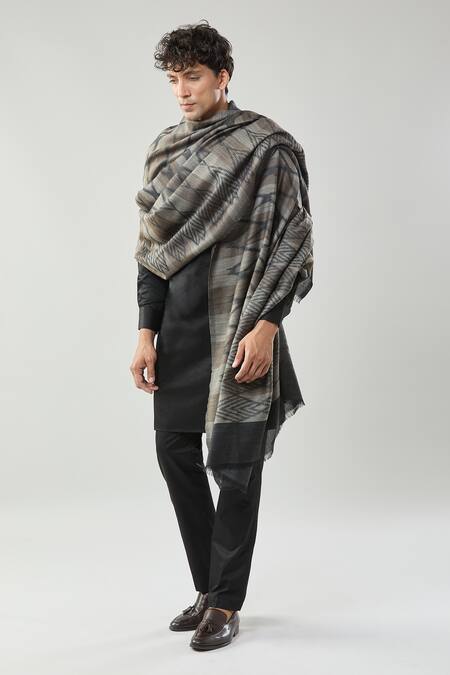 Buy Taroob Gray Ikat Fine Wool Shawl Online at Aza Fashions Buy_Taroob_Gray Ikat Fine Wool Shawl_Online_at_Aza_Fashions