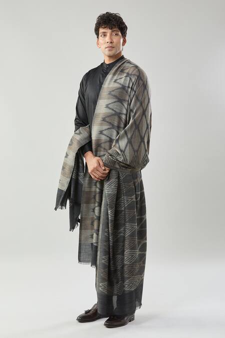 Shop Taroob Gray Ikat Fine Wool Shawl Online at Aza Fashions Shop_Taroob_Gray Ikat Fine Wool Shawl_Online_at_Aza_Fashions
