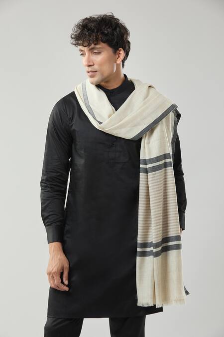 Taroob Ivory Checkered Wool Shawl Online at Aza Fashions Taroob_Ivory Checkered Wool Shawl_Online_at_Aza_Fashions