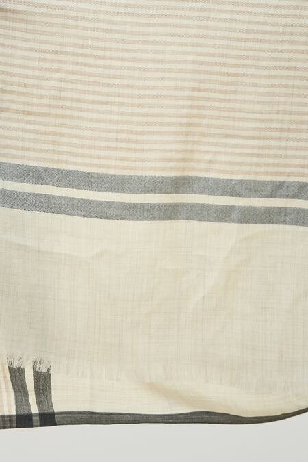 Buy Taroob Ivory Checkered Wool Shawl Buy_Taroob_Ivory Checkered Wool Shawl