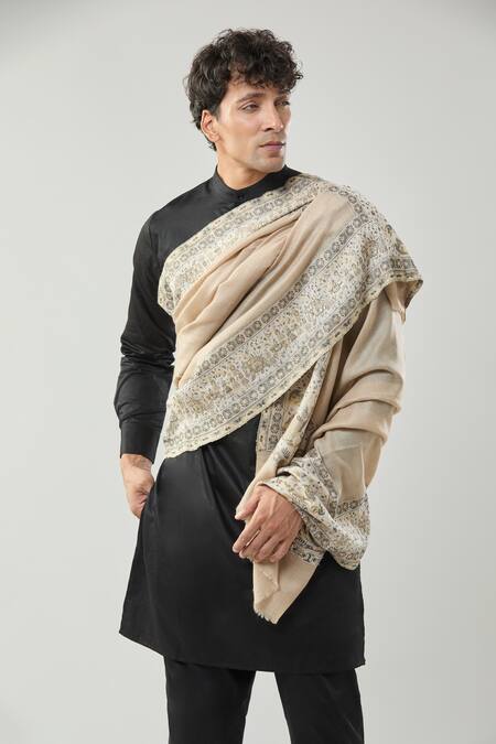 Buy Taroob Cream Mughal Darbar Border Wool Shawl Online at Aza Fashions Buy_Taroob_Cream Mughal Darbar Border Wool Shawl_Online_at_Aza_Fashions