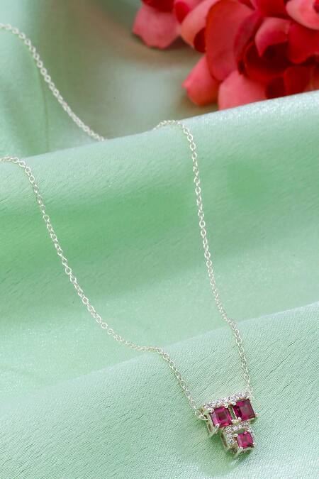 Shop_Kicky & Perky_Silver Plated Contemporary Garnet Moissanite Pendant Necklace 