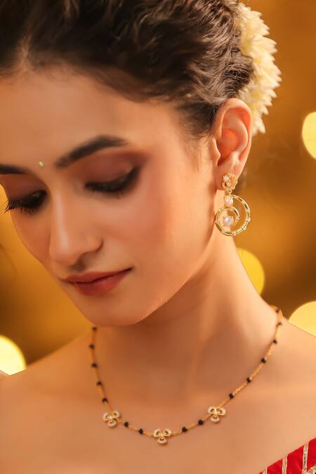 Shop_Kicky & Perky_Gold Plated Moissanite Motif Mangalsutra