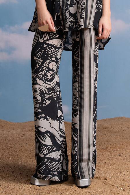 Nikita Mhaisalkar Black Silk, Crepe Collared Swirl Printed Co-ord Set Online at Aza Fashions Nikita Mhaisalkar_Black Silk, Crepe Collared Swirl Printed Co-ord Set _Online_at_Aza_Fashions