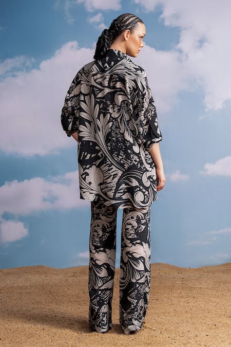 Shop Nikita Mhaisalkar Black Silk, Crepe Collared Swirl Printed Co-ord Set at Aza Fashions Shop_Nikita Mhaisalkar_Black Silk, Crepe Collared Swirl Printed Co-ord Set _at_Aza_Fashions