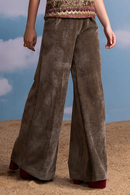 Buy Nikita Mhaisalkar Olive Green Corduroy Wide Leg Pants Online at Aza Fashions Buy_Nikita Mhaisalkar_Olive Green Corduroy Wide Leg Pants _Online_at_Aza_Fashions