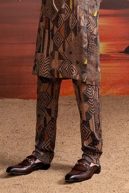 Buy_Nikita Mhaisalkar_Brown Georgette Sequins Geometric Print Kurta Set _Online_at_Aza_Fashions