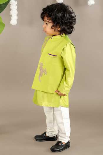 Little Brats_Green Cotton Embroidery Parrot Bundi Kurta Set _at_Aza_Fashions