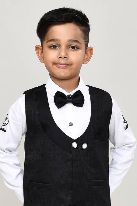 Petite Pomme_White Cotton Boys 3-piece Waistcoat Suit _at_Aza_Fashions