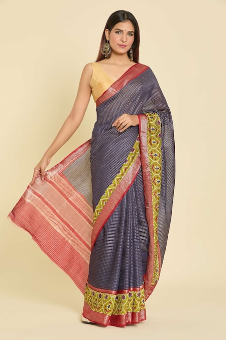 Naintara Bajaj_Purple Chanderi, Cotton Abstract Floral Detailed Saree With Running Blouse _Online_at_Aza_Fashions