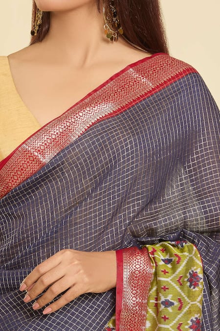 Naintara Bajaj_Purple Chanderi, Cotton Abstract Floral Detailed Saree With Running Blouse _at_Aza_Fashions