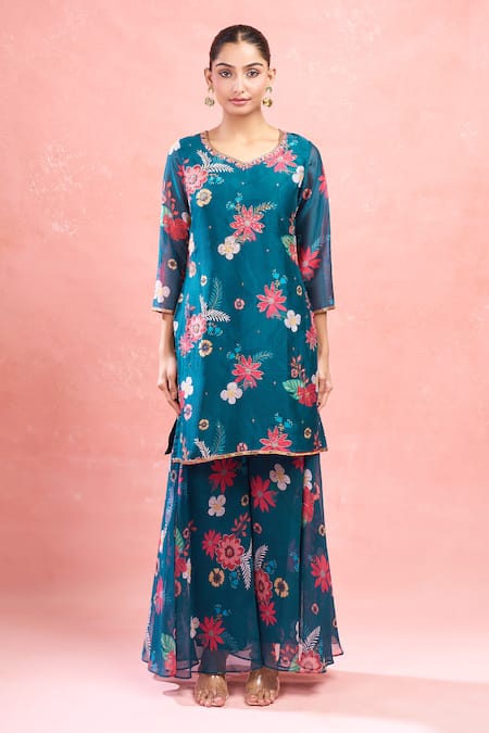 Samyukta Singhania_Blue Georgette Embroidery Floral Printed Kurta Set _at_Aza_Fashions