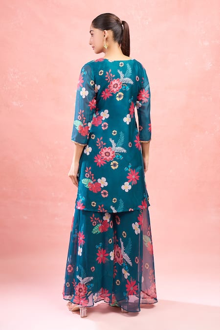Shop_Samyukta Singhania_Blue Georgette Embroidery Floral Printed Kurta Set _at_Aza_Fashions