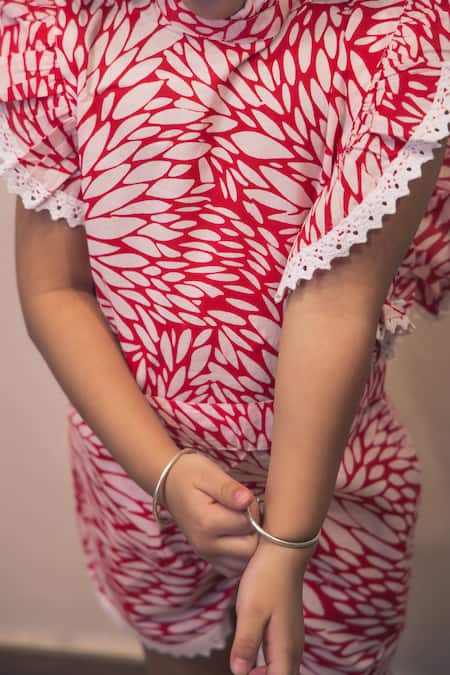 Buy Petite Pomme Red Cotton Lace Petals Co-ord Set Online at Aza Fashions Buy_Petite Pomme_Red Cotton Lace Petals Co-ord Set _Online_at_Aza_Fashions