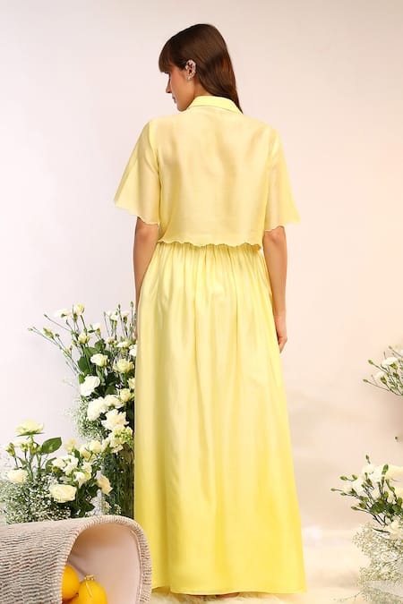 Shop_Sakshi Khetterpal_Yellow Chanderi Silk Embroidery Collared Cropped Shirt And Gathered Skirt Set _at_Aza_Fashions