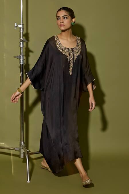 Buy_Apeksha Jain Label_Black Satin Zari Round Neck Zardosi Embroidered Kaftan Set _Online_at_Aza_Fashions